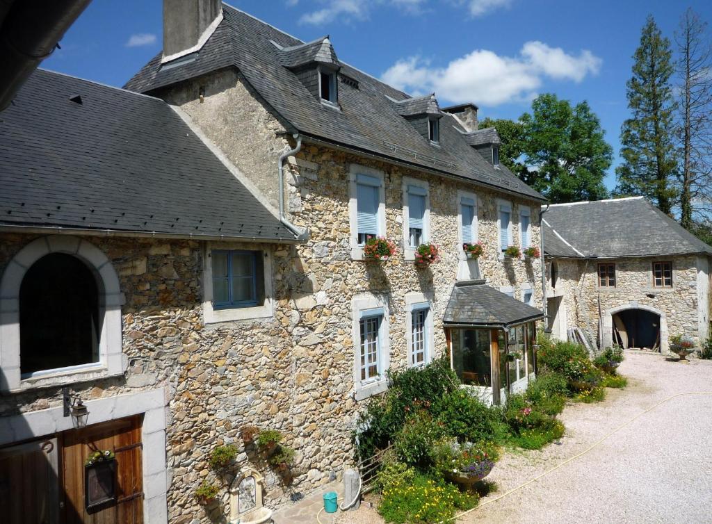 Bed and Breakfast Domaine Vega Saint-Arroman  Экстерьер фото
